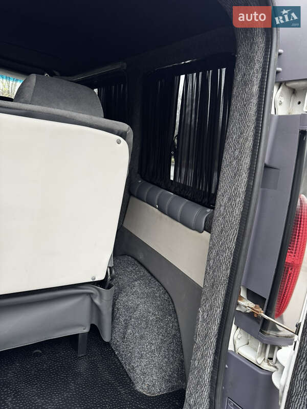 Минивэн Renault Trafic 2004 в Виннице