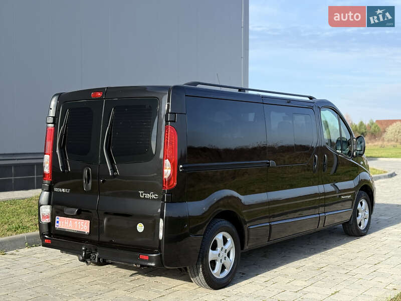 Минивэн Renault Trafic 2014 в Ровно фото 5 Минивэн Renault Trafic 2014 в Ровно