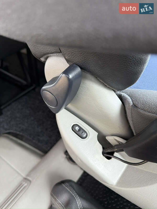 Минивэн Renault Trafic 2014 в Ровно фото 30 Минивэн Renault Trafic 2014 в Ровно