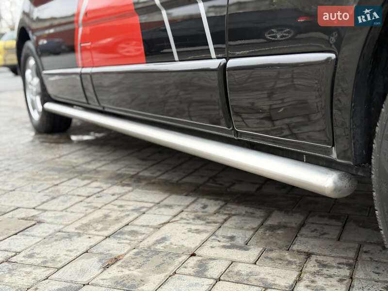 Грузовой фургон Renault Trafic 2012 в Ровно