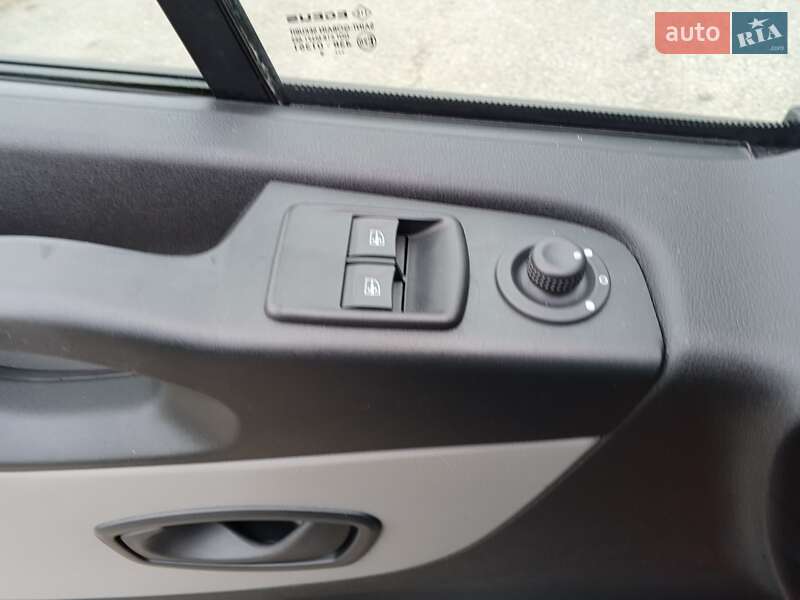 Грузовой фургон Renault Trafic 2019 в Киеве фото 19 Грузовой фургон Renault Trafic 2019 в Киеве