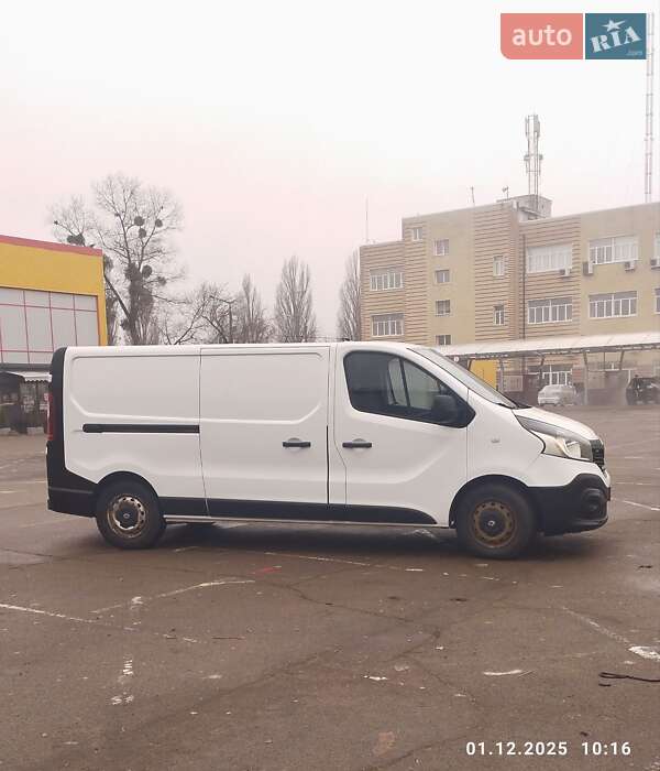 Микроавтобус грузовой (до 3,5т) Renault Trafic 2015 в Житомире