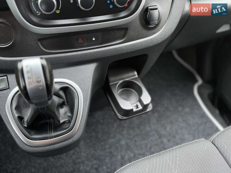 Грузовой фургон Renault Trafic 2021 в Киеве фото 77 Грузовой фургон Renault Trafic 2021 в Киеве