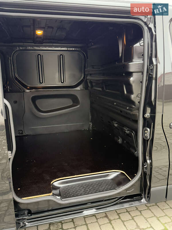 Грузовой фургон Renault Trafic 2021 в Киеве фото 84 Грузовой фургон Renault Trafic 2021 в Киеве