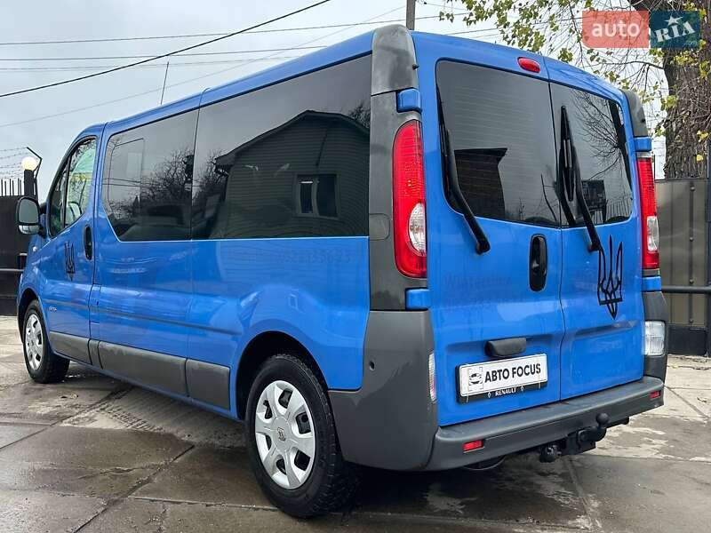 Минивэн Renault Trafic 2011 в Киеве