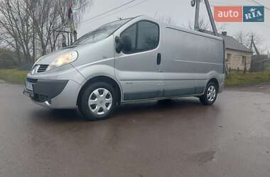 Грузовой фургон Renault Trafic 2013 в Ровно
