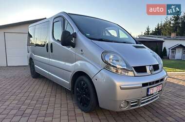 Мінівен Renault Trafic 2001 в Харкові