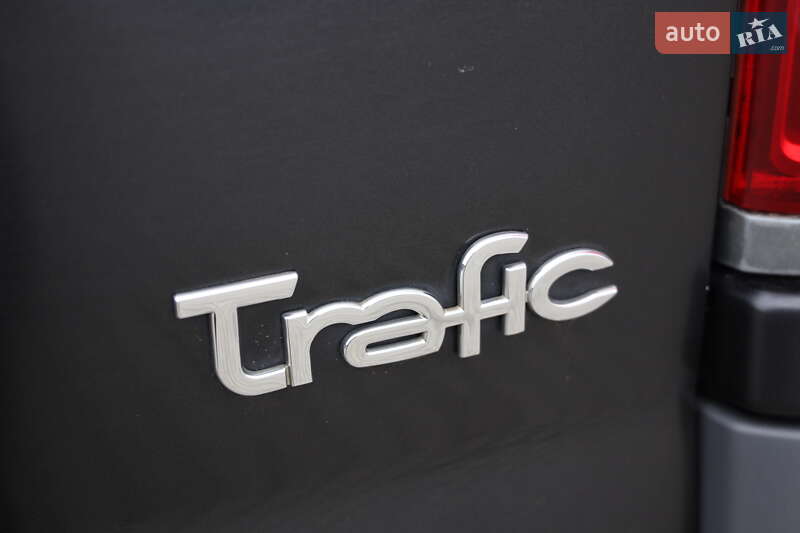 Мінівен Renault Trafic 2009 в Луцьку