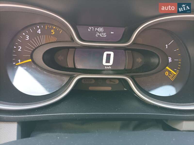 Грузовой фургон Renault Trafic 2016 в Чернигове