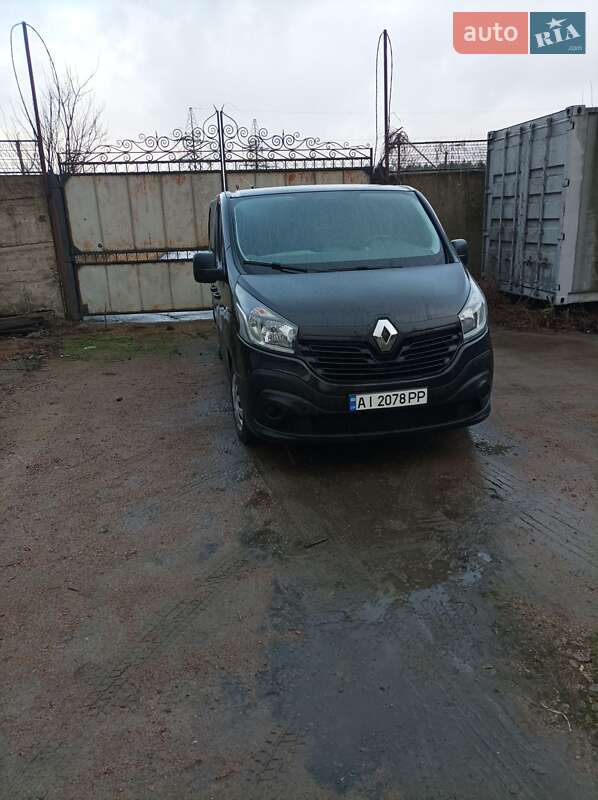 Грузовой фургон Renault Trafic 2016 в Чернигове