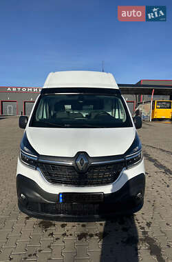 Грузовой фургон Renault Trafic 2021 в Глыбокой