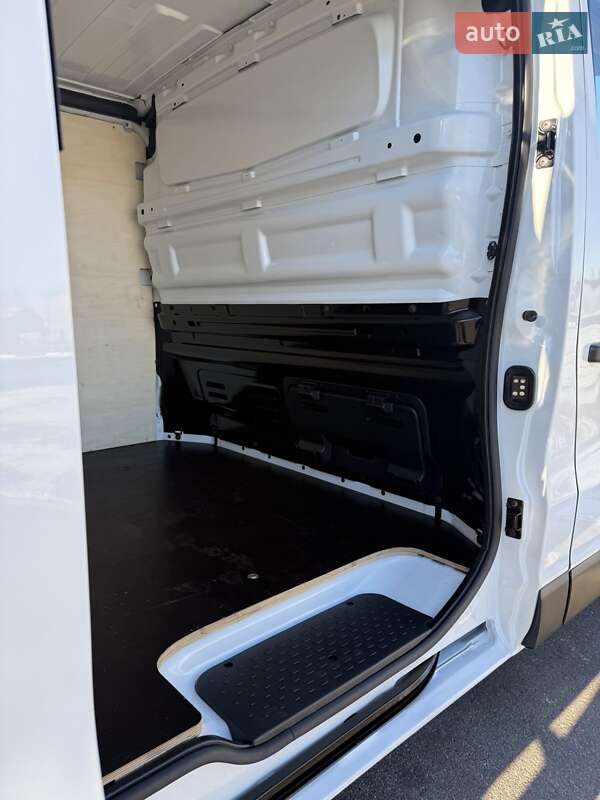 Вантажний фургон Renault Trafic 2022 в Ладижині фото 51 Вантажний фургон Renault Trafic 2022 в Ладижині