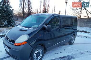 Минивэн Renault Trafic 2006 в Новоднестровске