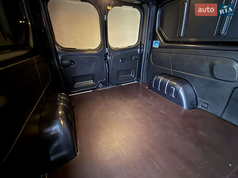 Вантажний фургон Renault Trafic 2024 в Києві