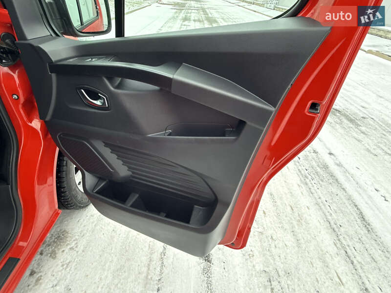 Другие грузовики Renault Trafic 2023 в Киеве фото 47 Другие грузовики Renault Trafic 2023 в Киеве