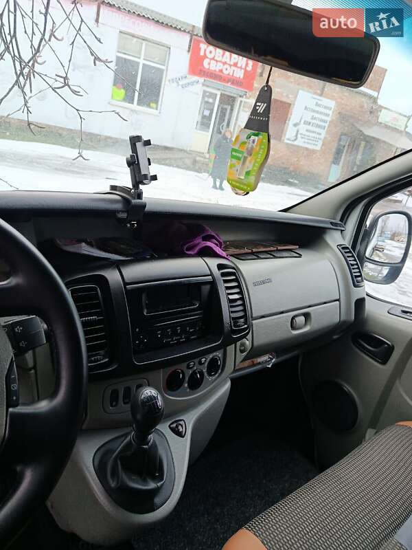 Мінівен Renault Trafic 2010 в Сумах