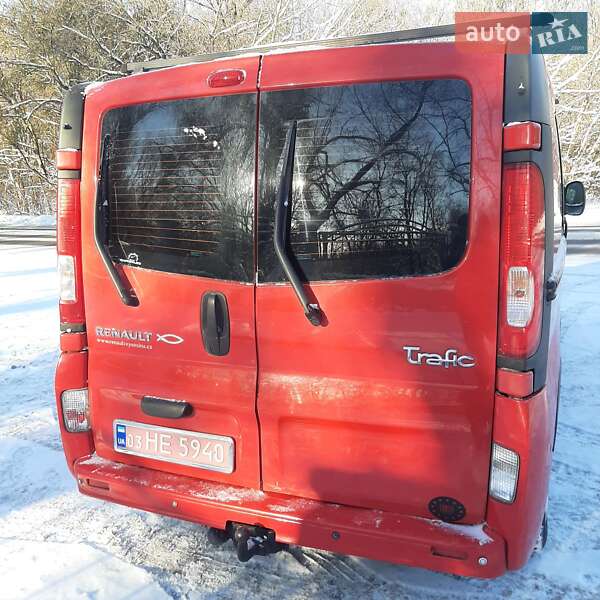 Грузопассажирский фургон Renault Trafic 2010 в Полтаве