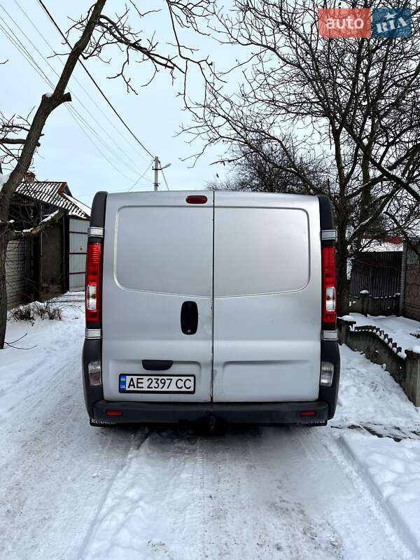 Грузовой фургон Renault Trafic 2003 в Павлограде фото 6 Грузовой фургон Renault Trafic 2003 в Павлограде