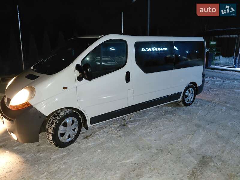 Мінівен Renault Trafic 2004 в Тернополі фото Мінівен Renault Trafic 2004 в Тернополі