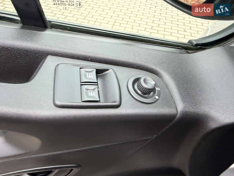 Грузовой фургон Renault Trafic 2021 в Дубно