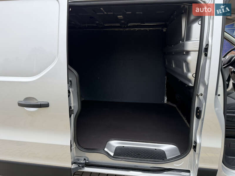 Грузовой фургон Renault Trafic 2021 в Дубно