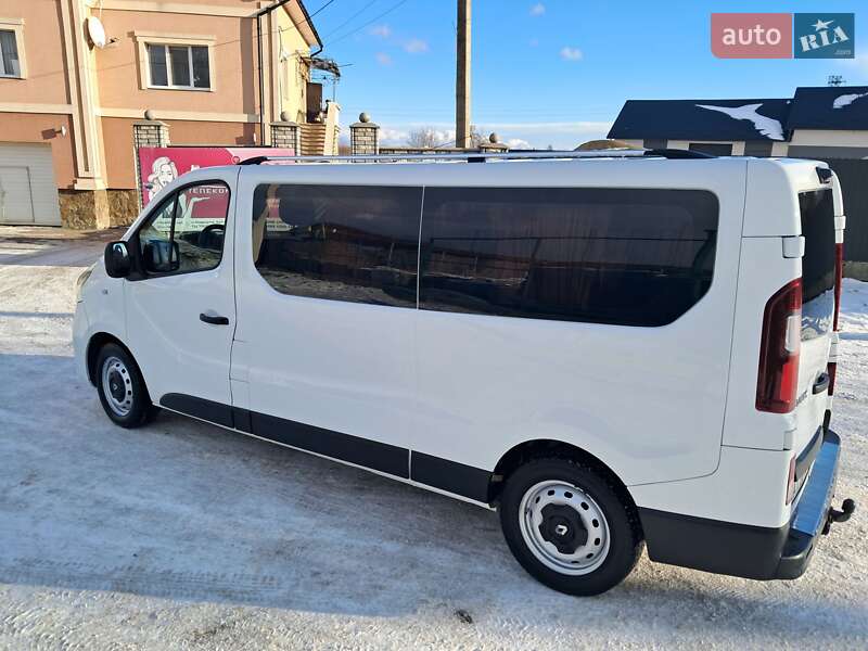 Мінівен Renault Trafic 2016 в Івано-Франківську