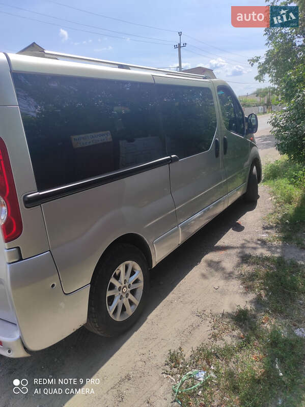 Минивэн Renault Trafic 2007 в Царичанке