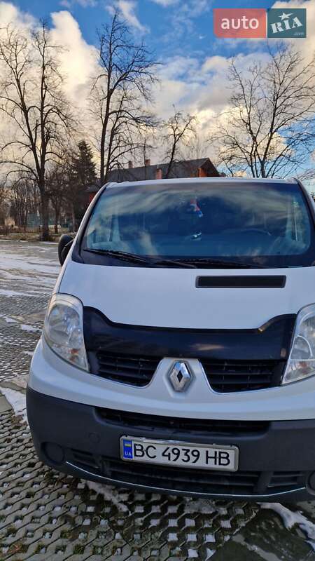 Мінівен Renault Trafic 2010 в Самборі