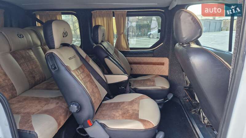 Мінівен Renault Trafic 2010 в Самборі