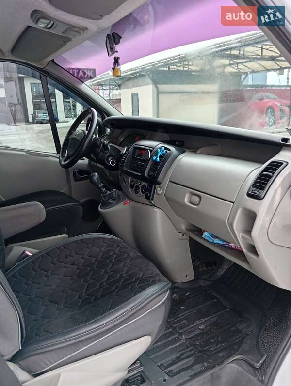 Минивэн Renault Trafic 2007 в Белой Церкви фото 10 Минивэн Renault Trafic 2007 в Белой Церкви