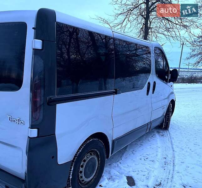 Минивэн Renault Trafic 2004 в Подольске