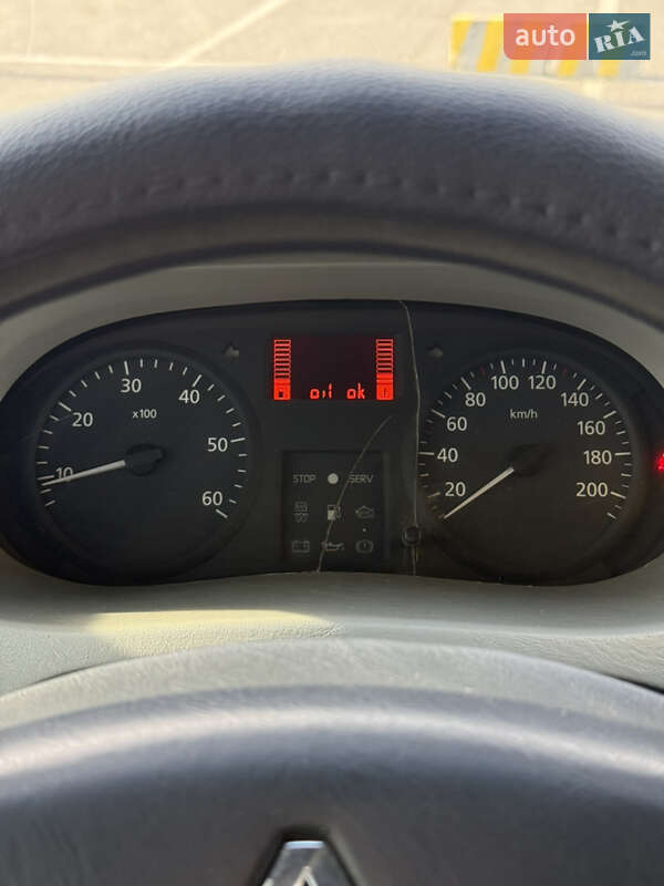 Минивэн Renault Trafic 2005 в Львове