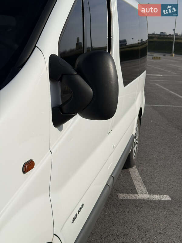 Минивэн Renault Trafic 2005 в Львове