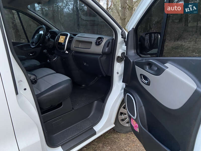 Грузовой фургон Renault Trafic 2016 в Днепре