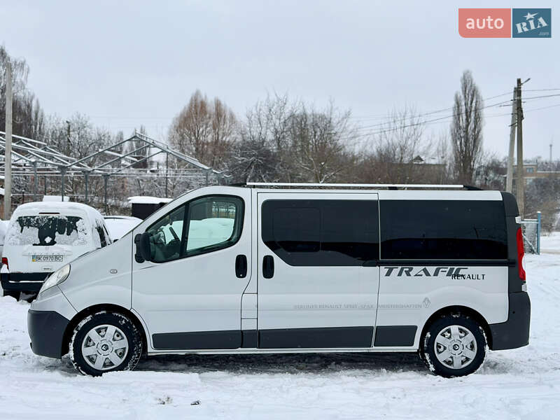 Минивэн Renault Trafic 2011 в Ровно