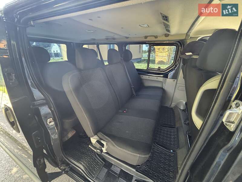 Мінівен Renault Trafic 2011 в Новояворівську
