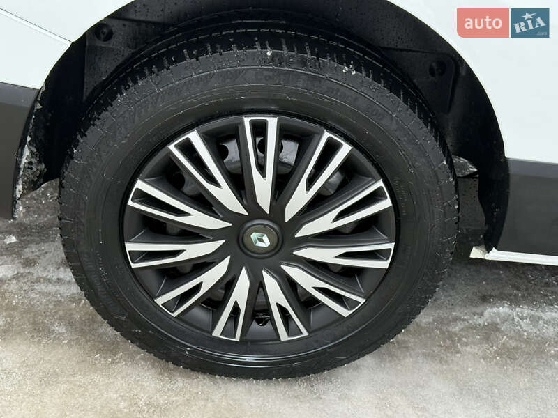 Минивэн Renault Trafic 2021 в Киеве