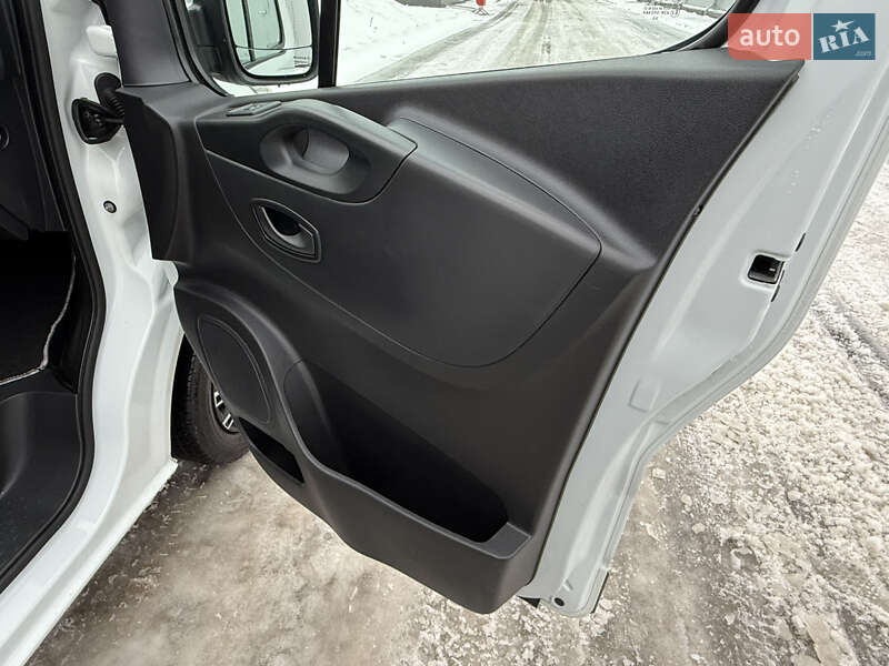 Минивэн Renault Trafic 2021 в Киеве