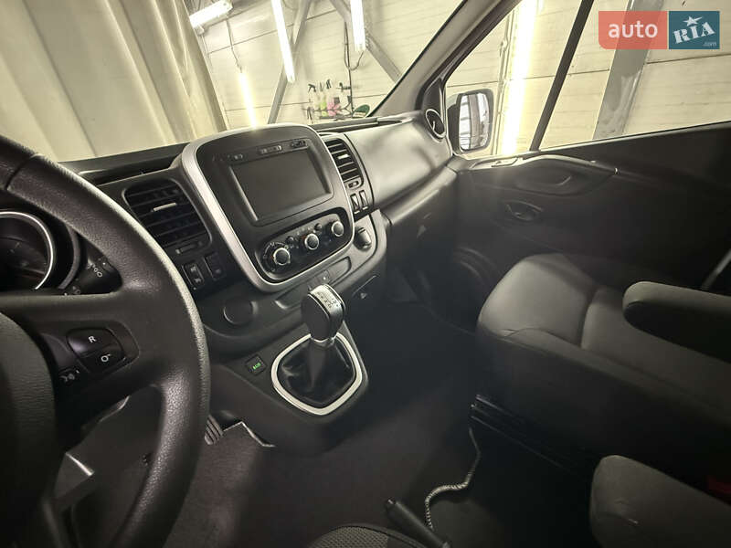 Минивэн Renault Trafic 2021 в Киеве