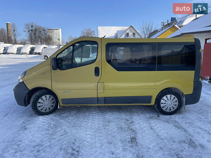 Минивэн Renault Trafic 2002 в Здолбунове