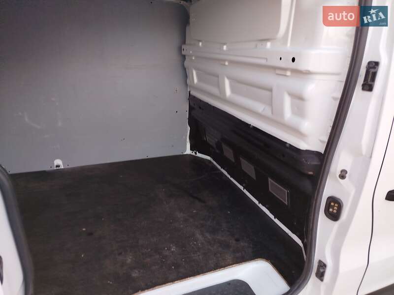 Грузовой фургон Renault Trafic 2018 в Красилове