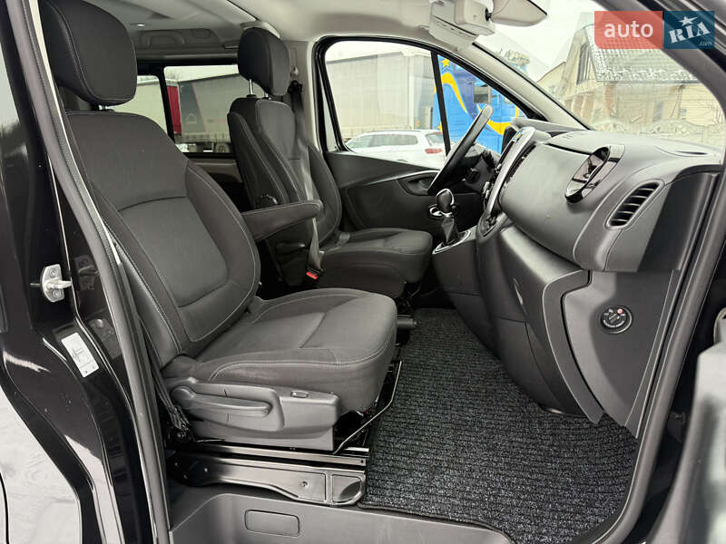 Минивэн Renault Trafic 2020 в Коломые фото 48 Минивэн Renault Trafic 2020 в Коломые