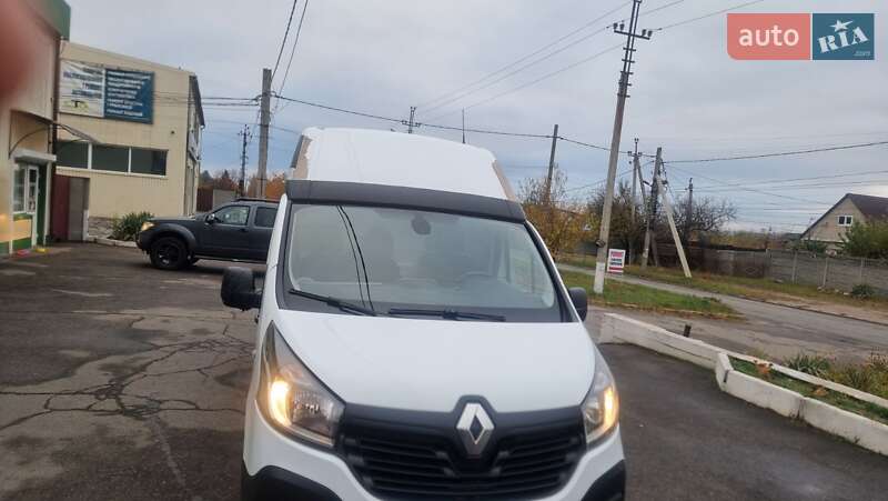 Микроавтобус грузовой (до 3,5т) Renault Trafic 2016 в Запорожье
