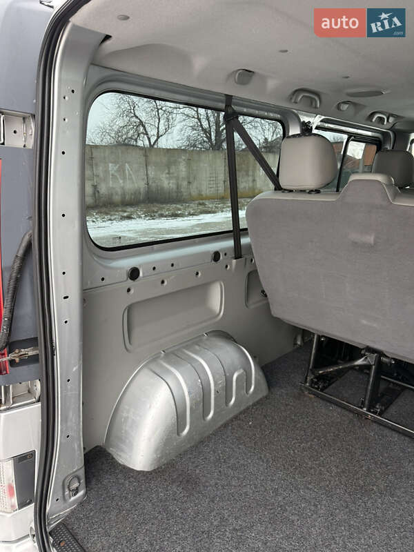 Минивэн Renault Trafic 2008 в Миргороде