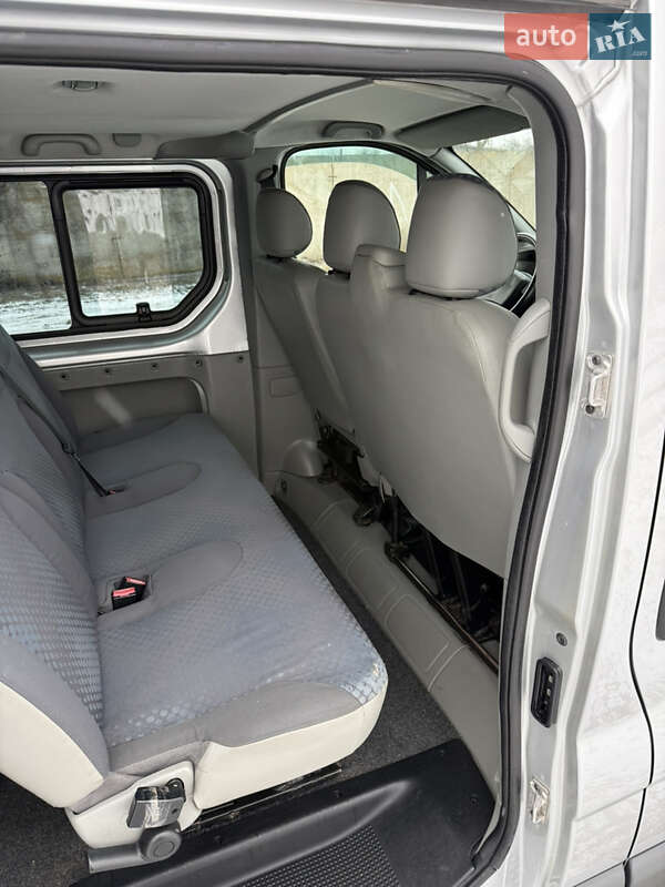 Минивэн Renault Trafic 2008 в Миргороде