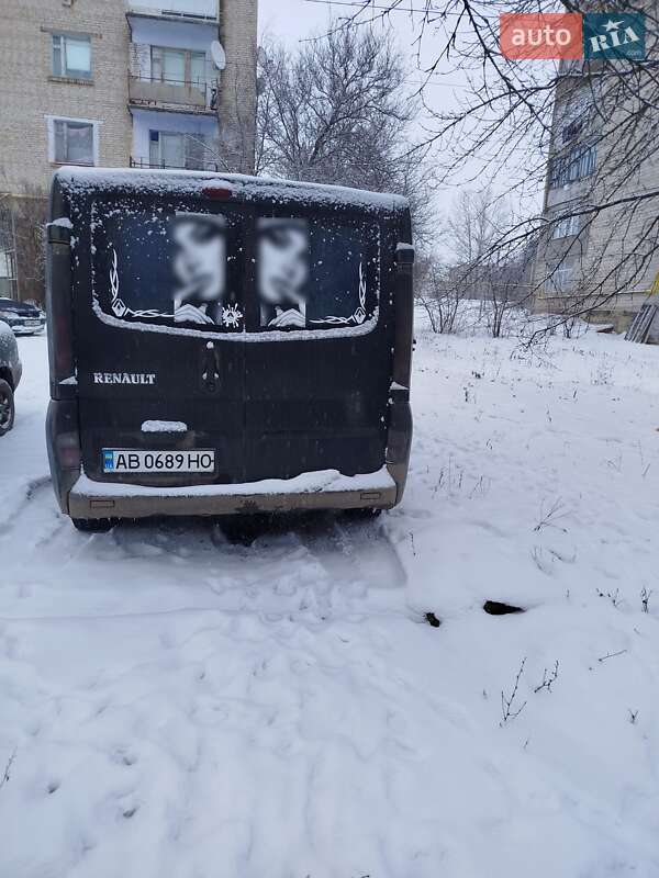 Минивэн Renault Trafic 2001 в Городковке