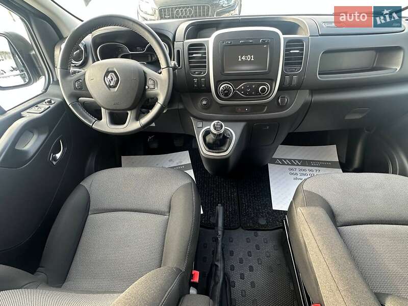 Грузопассажирский фургон Renault Trafic 2021 в Львове