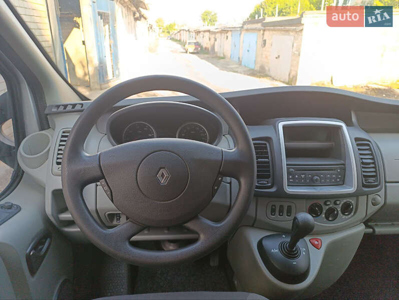 Микроавтобус Renault Trafic 2012 в Харькове