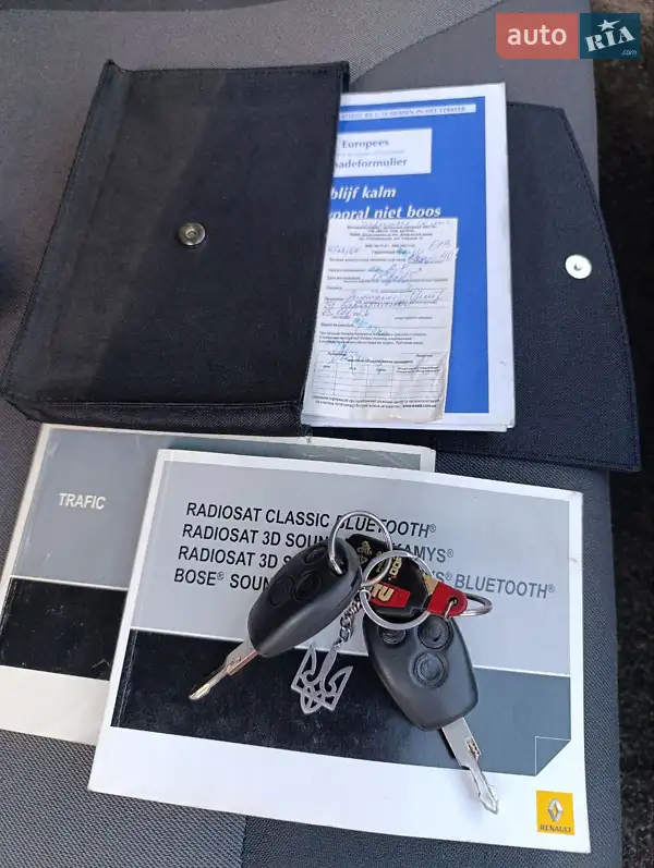 Микроавтобус Renault Trafic 2012 в Харькове документ