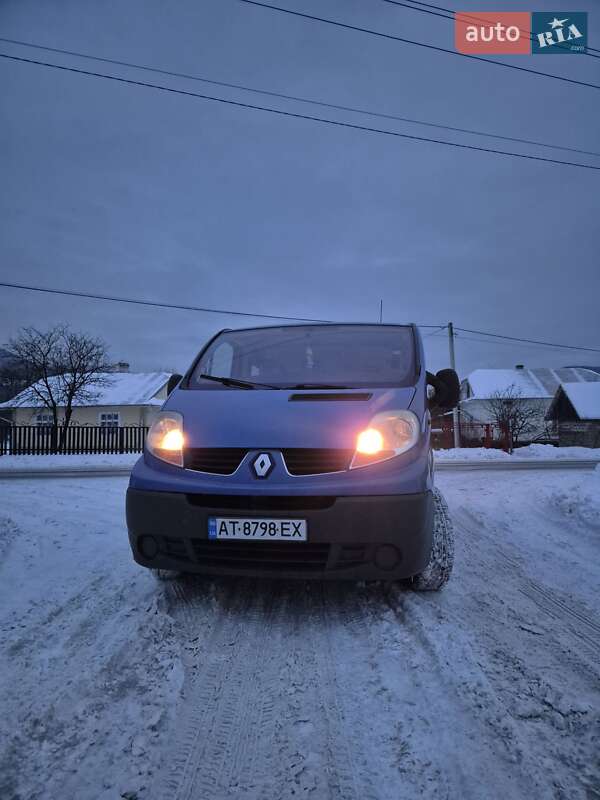 Минивэн Renault Trafic 2007 в Рожнятове